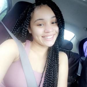 Meet your Posher, Shayla